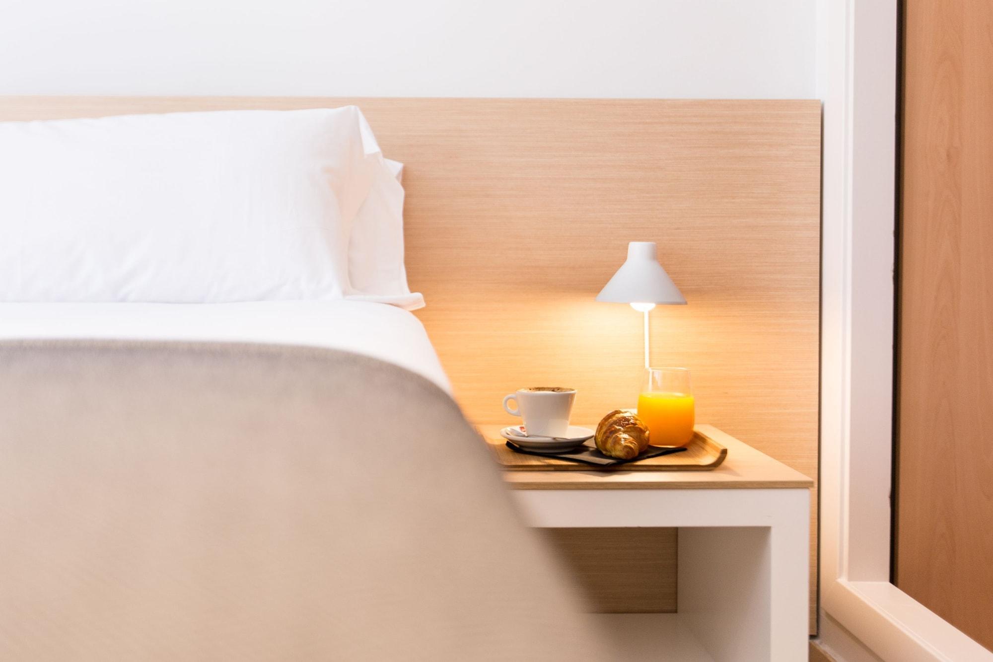 Ciencias Guest house 3*